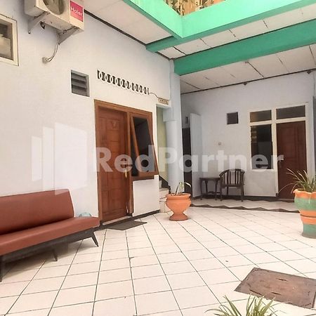Hotel Palem 2 Syariah Malang Redpartner Bagian luar foto