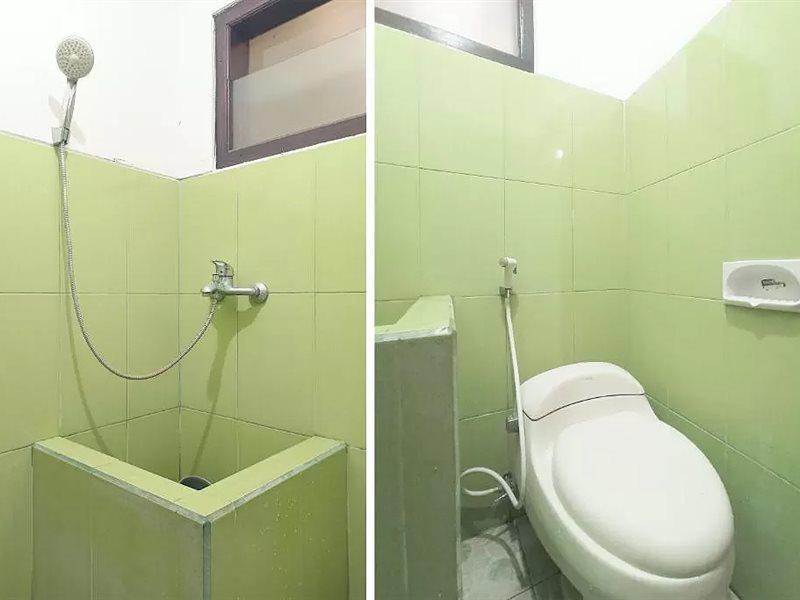 Hotel Palem 2 Syariah Malang Redpartner Bagian luar foto
