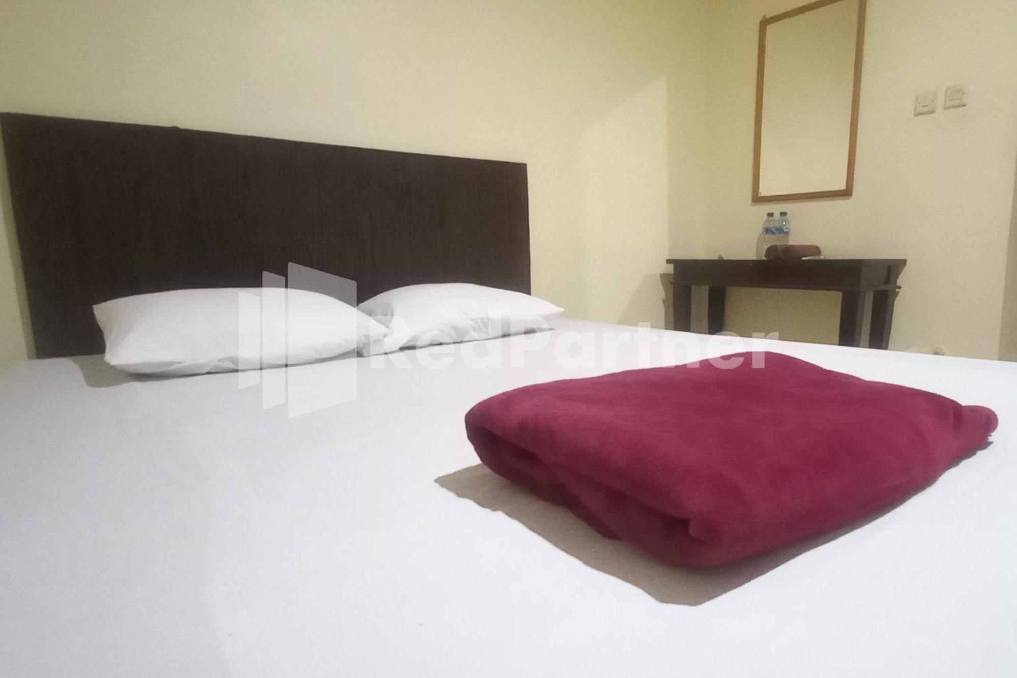 Hotel Palem 2 Syariah Malang Redpartner Bagian luar foto