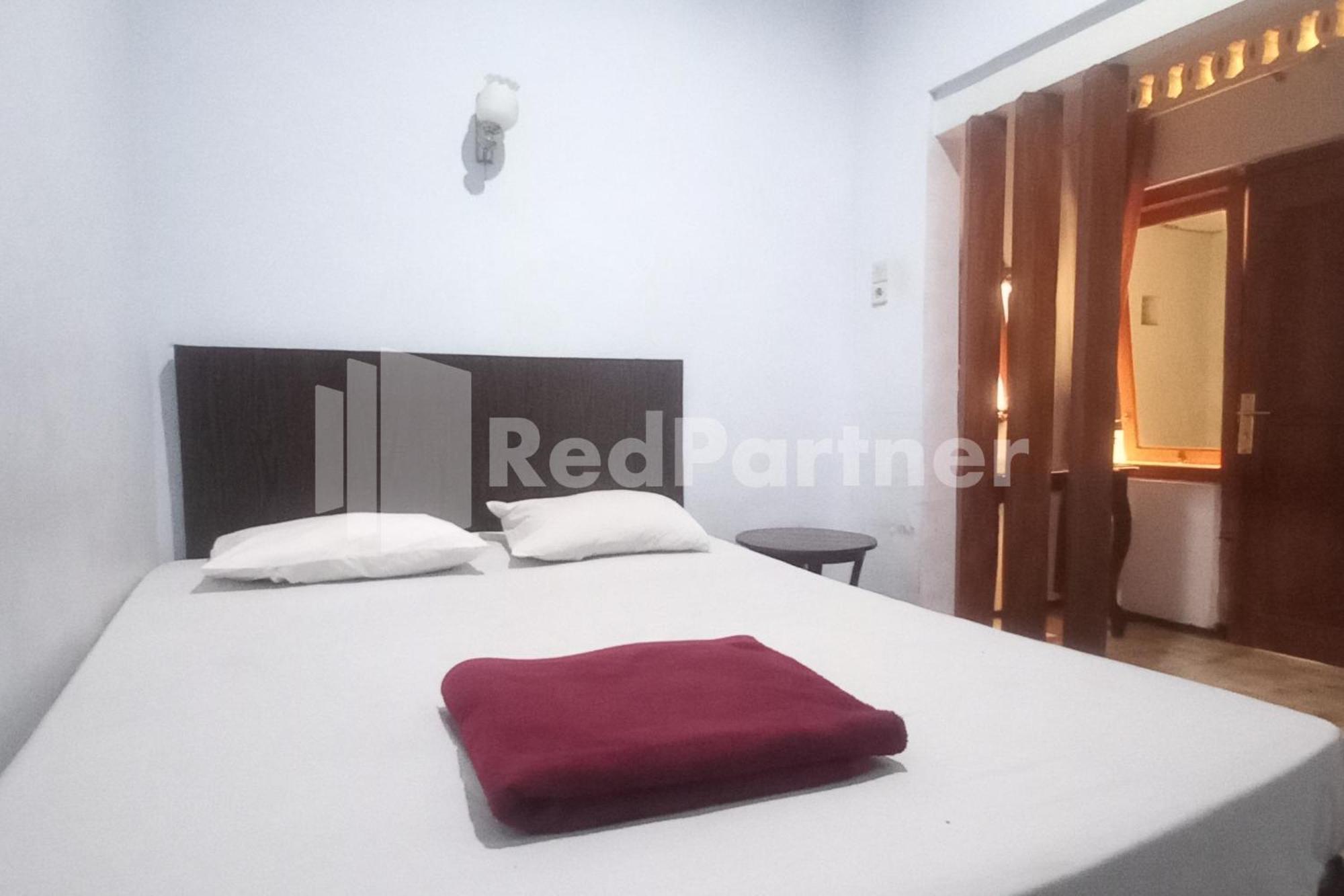 Hotel Palem 2 Syariah Malang Redpartner Bagian luar foto