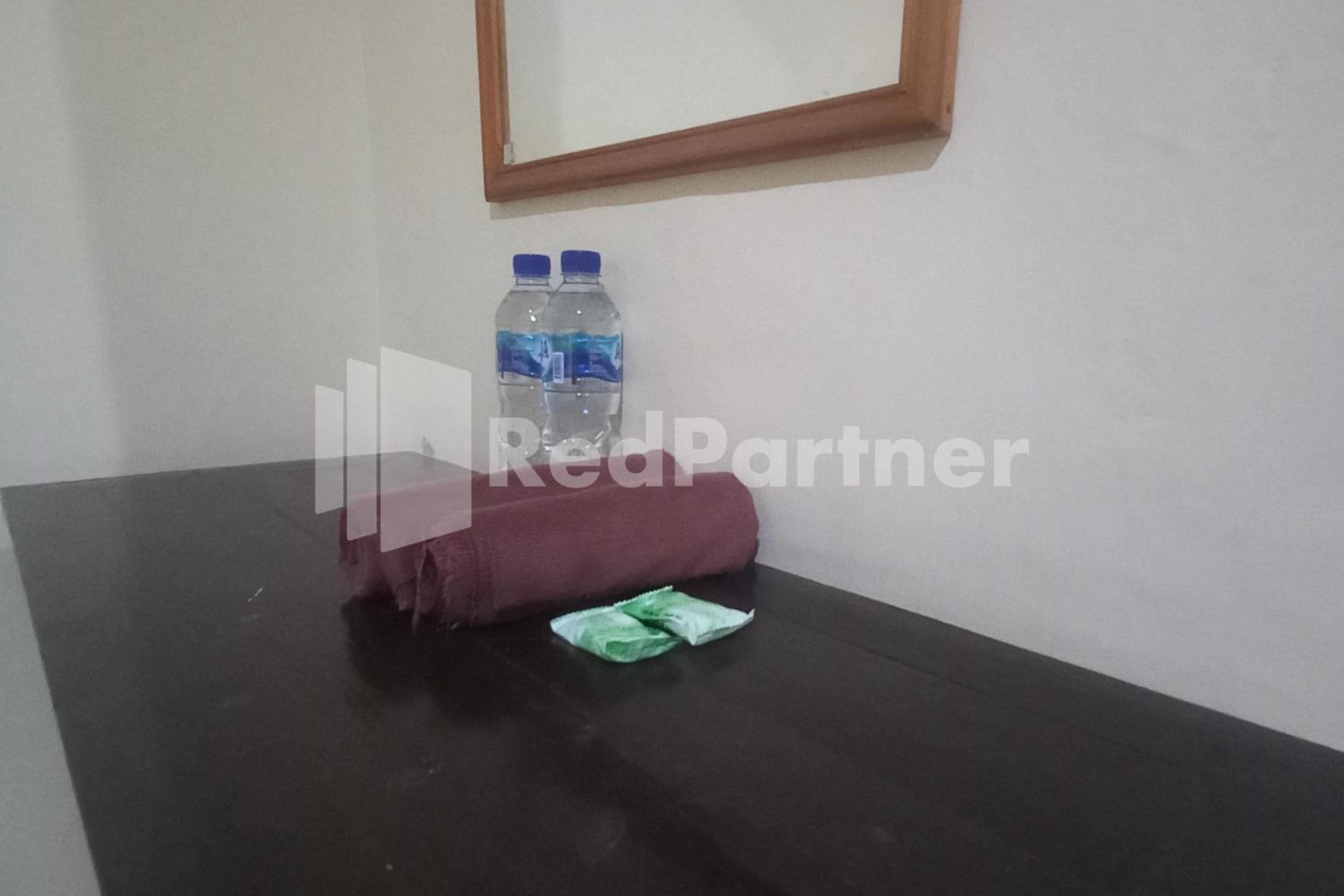 Hotel Palem 2 Syariah Malang Redpartner Bagian luar foto