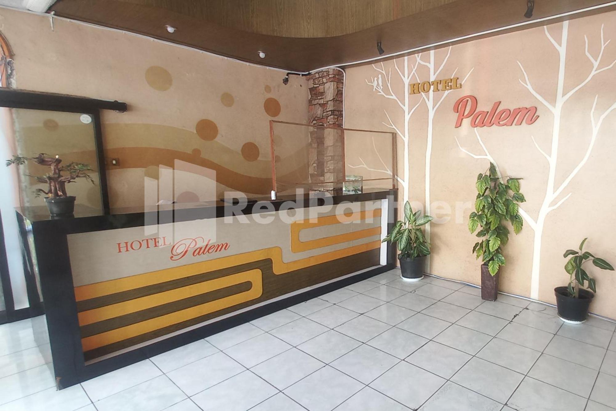 Hotel Palem 2 Syariah Malang Redpartner Bagian luar foto