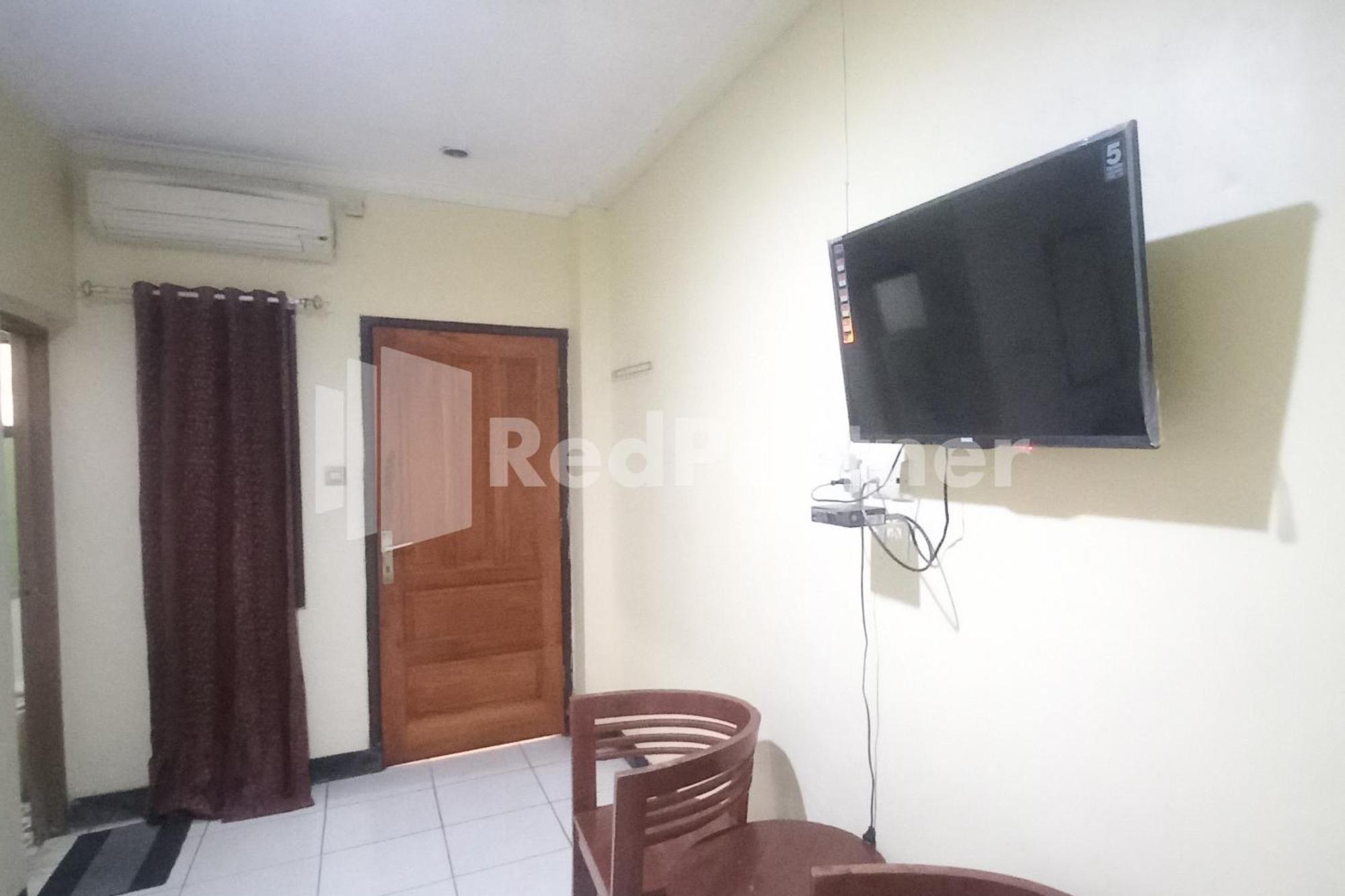 Hotel Palem 2 Syariah Malang Redpartner Bagian luar foto